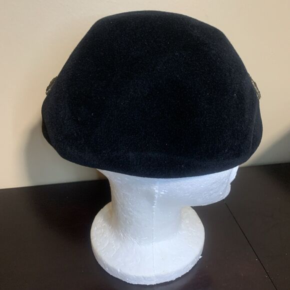 Vintage Carol Fisk Hat Of Chicago Velvet with 2 Jeweled Insects - Picture 6 of 8